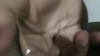 Indian College Girl Gives A Perfect Blowjob And She Fucked By Her Boyfriend First Time With Bf Gf