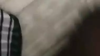 Selfie sex video of lonely Tamil aunty with mama