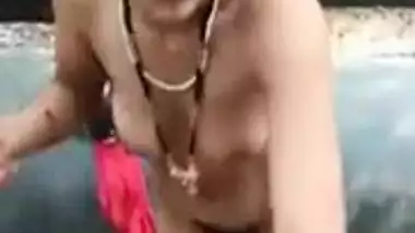 Desi village XXX nude Bhabhi giving blowjob outdoors for warm cum