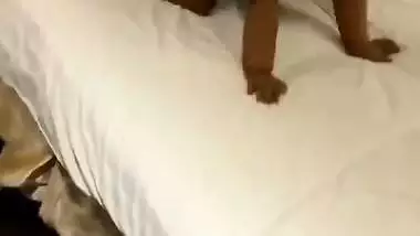 Wife gets fuck by a bull before her husband in xxx viral MMS