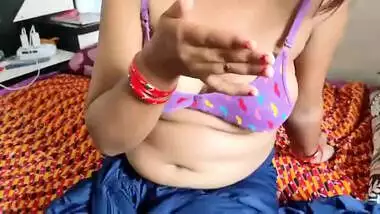 Bored Indian Housewife Begs For Threesome (English subs) – Hindi Roleplay
